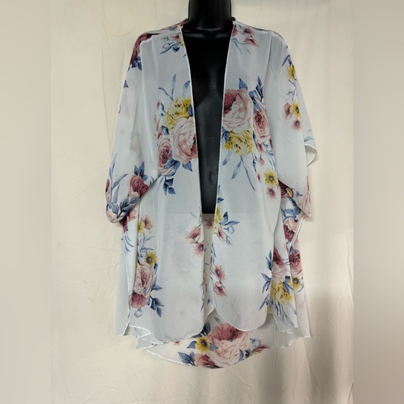 emory park Tops - Emory Park cardigan. Size large. Floral pattern.